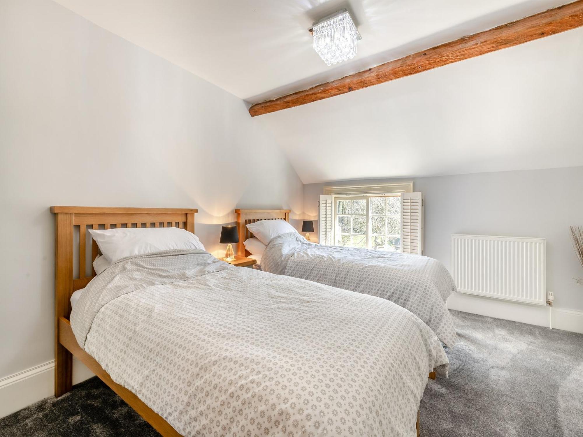Ryburn House - Uk43518 Villa Торнтън Дейл Екстериор снимка