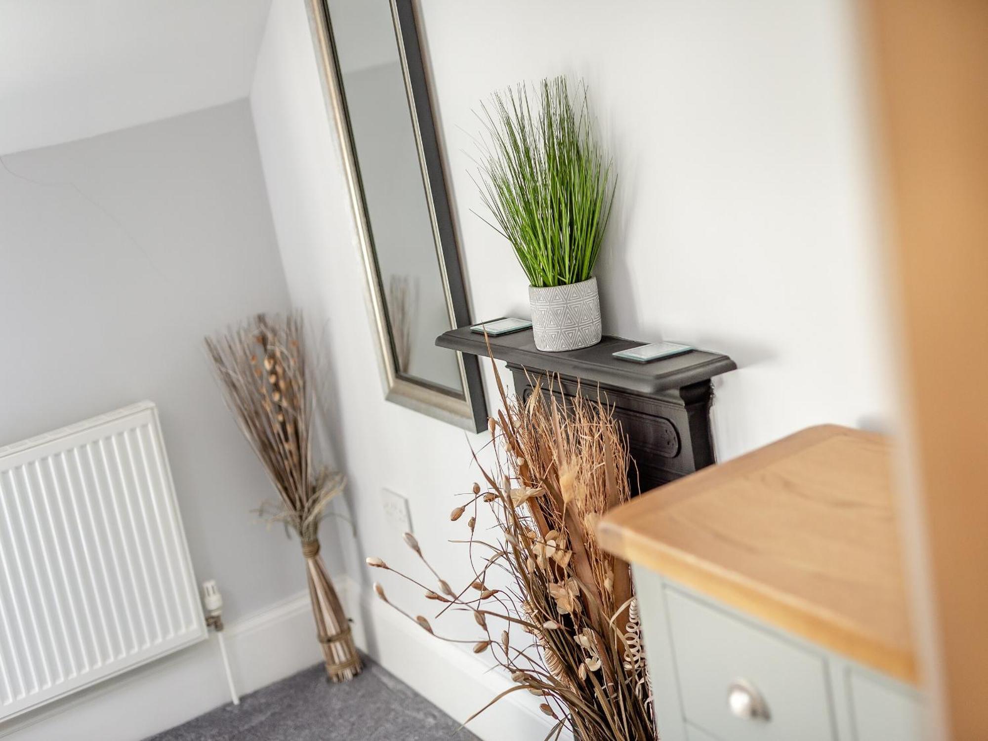 Ryburn House - Uk43518 Villa Торнтън Дейл Екстериор снимка
